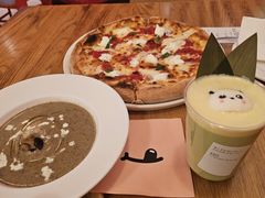 -城市大道红炉披萨烘焙坊