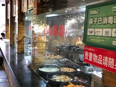 自助取餐区-西环肥仔螺蛳粉(总店)