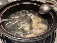 -东椰·海南椰子鸡火锅(朝阳门店)