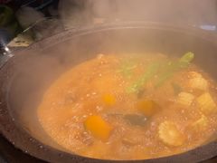 -鱼窝棚柴火铁锅炖(富山屯店)