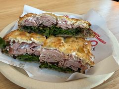 -OUR Bakery(中海环宇荟店)