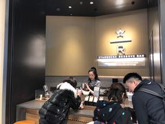 -星巴克臻选(上海合生汇1F店)