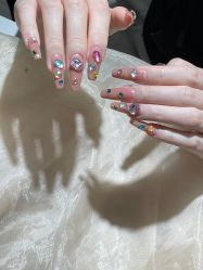 -瞧·享轻奢美甲美睫
