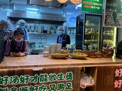 -云阿蛮云南生烫牛肉米线(奉贤路店)