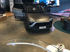 -蔚来中心(北京中关村店)