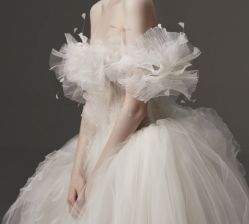 点击看大图 -Bridal Queen·婚纱女皇