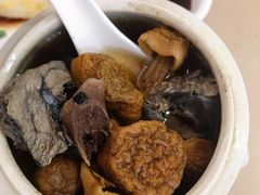 姬松茸炖乌鸡-国英炖品店(甲子路店)