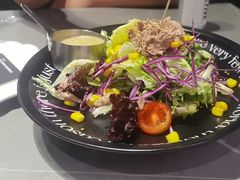 -W COLLECTIVE  DESSERT SHOP