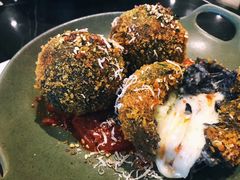 墨鱼芝士饭团-KCOOKING概念韩餐(世茂52+店)