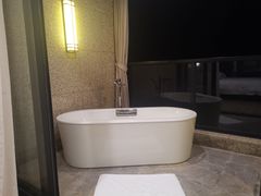 -天明山温泉大酒店