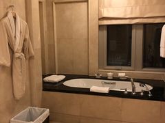 -广州富力丽思卡尔顿酒店