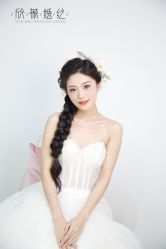 -欣薇婚纱(新源乐汇城店)