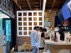 -霸王茶姬(五一路店)