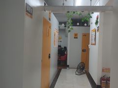 -猫库迷你自助仓储寄存仓库(丽泽桥店)