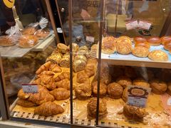 -山崎面包(静安久光店)