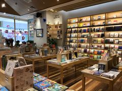 -猫的天空之城概念书店(印象城购物中心店)