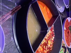 -热火朝天鲜切牛肉火锅(南强街巷店)