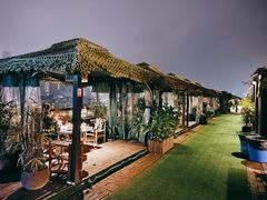 -冰冰龙虾·江湖菜·花园江景餐厅