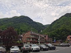 -藏龙百瀑漂流