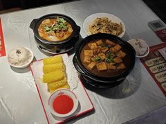 -鑫裕园三个拿手菜(白堤路店)