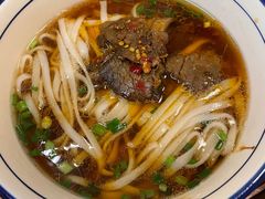 -矮子粉店1985·长沙米粉(湘春路店)