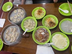鲜肉汤包-三镇民生甜食馆(胜利街总店)