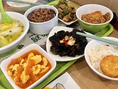 -老乡鸡(肥东彩虹新城店)