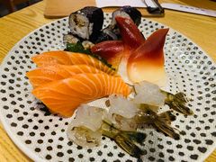 厚切三文鱼北极贝虎虾鳗鱼小卷-無雙居酒屋(北京路店)