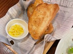餐前面包-斯比特花园西餐厅(东方商厦店)