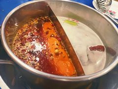 -马路边边串串香形象店(磐石路店)