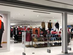 -优衣库(沈阳市府恒隆广场店)