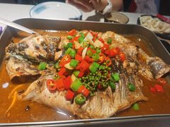 -三江源活鱼现烤(维多利摩尔城店)