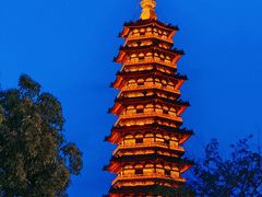 -万佛塔