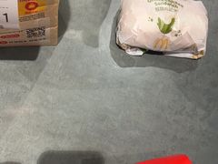 -麦当劳(北京大兴机场二层国内到达(安检外)店)