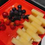 晚上人很多，菜品价格非常公道