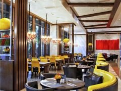 -上海虹桥西郊假日酒店