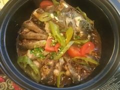 -刘姐啤酒鱼民族演艺餐厅(西街总店)