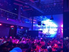 -胡桃里乐队酒馆
