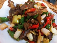 -小锅巴纳西餐厅