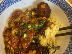 -沪西老弄堂面馆(定西路店)