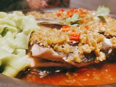 老实人酱椒鱼头-蜀香格格•剁椒鱼头(龙西店)