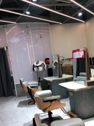 -PE SALON 