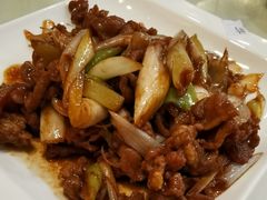 孜然羊肉-东四民芳餐厅(世茂工三店)