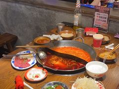 -萍姐火锅·公路夜市(武汉首店)