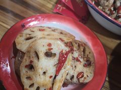 -老三样·美食研究中心(世贸路店)