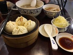小笼-朱鸿兴面馆(镇湖店)