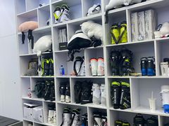-Hopo Snow 城市滑雪空间(滨江宝龙城店)