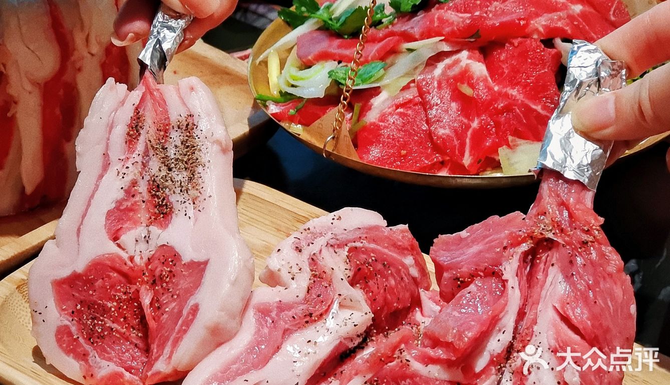 高新唯一的碳火烤肉！我试过了！绝！！