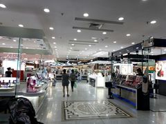 -利客来李村购物中心