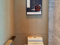 -深圳国际会展中心希尔顿酒店(前海华发冰雪世界店)
